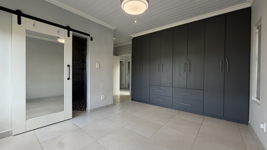 3 Bedroom Property for Sale in Blue Mountain Village Western Cape